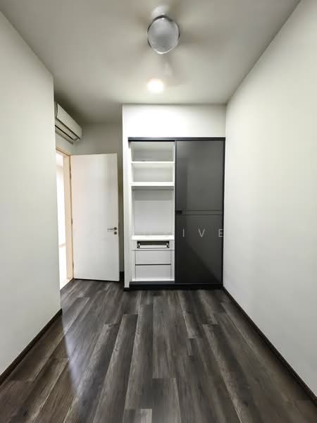 Kondominium untuk Dijual di The Rainz - Mak Oliver - Corridor - PropertyGuru.com.my