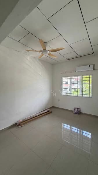 Rumah Teres 2 Tingkat untuk Disewa di Taman Ungku Tun Aminah (Skudai) - Ee Fong Toh - PropertyGuru.com.my