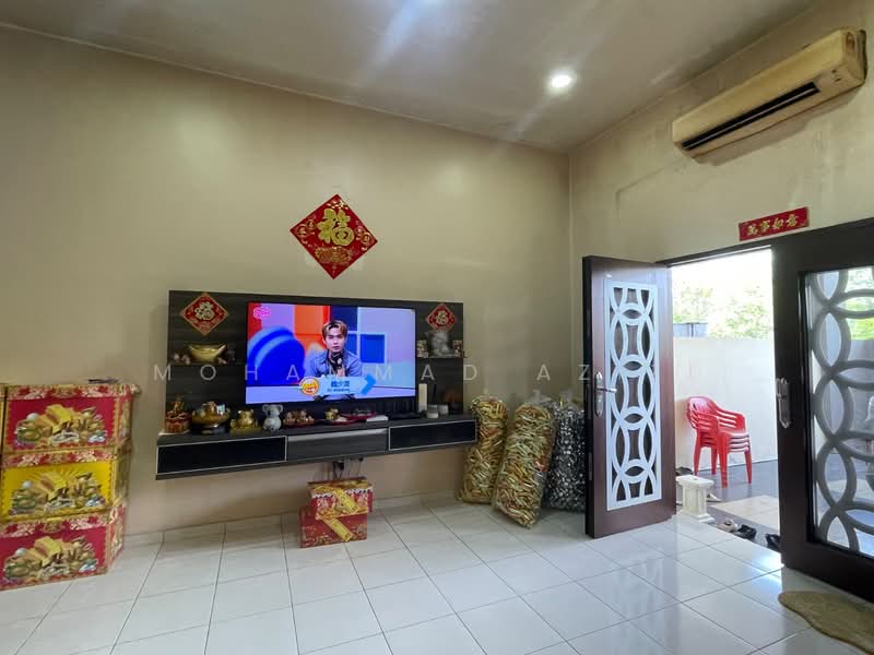 For Sale - Indera mahkota 3