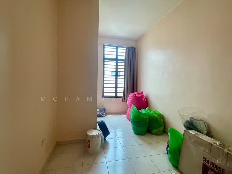 For Sale - Indera mahkota 3