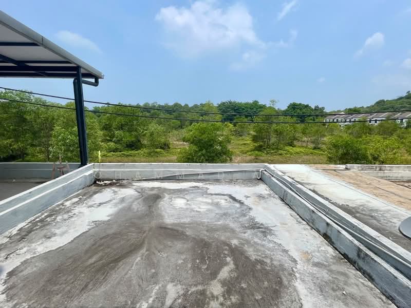 For Sale - Indera mahkota 3