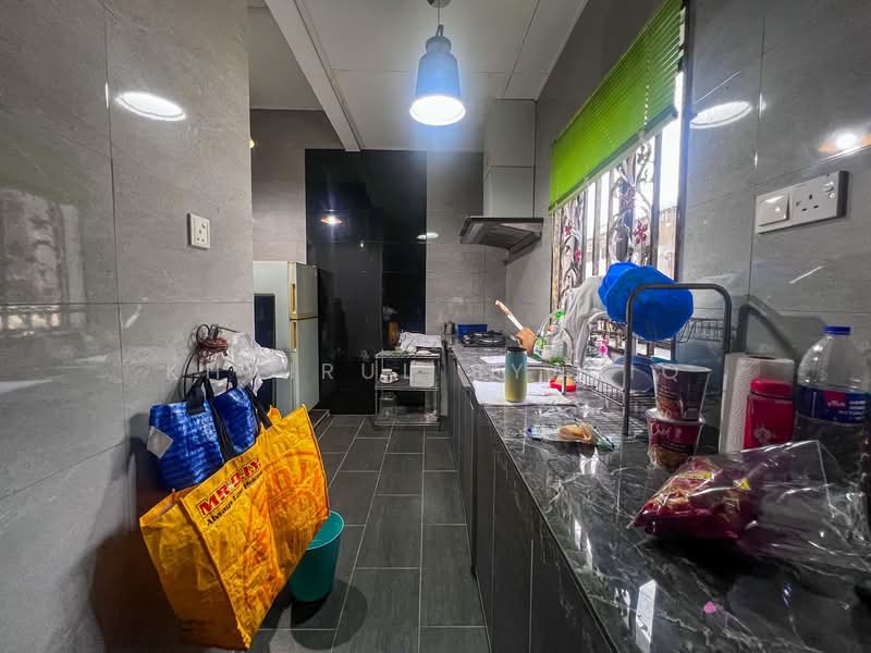 Rumah Teres 1 Tingkat untuk Disewa di Puncak Alam (Selangor) - Khairul Syafiq - Kitchen - PropertyGuru.com.my