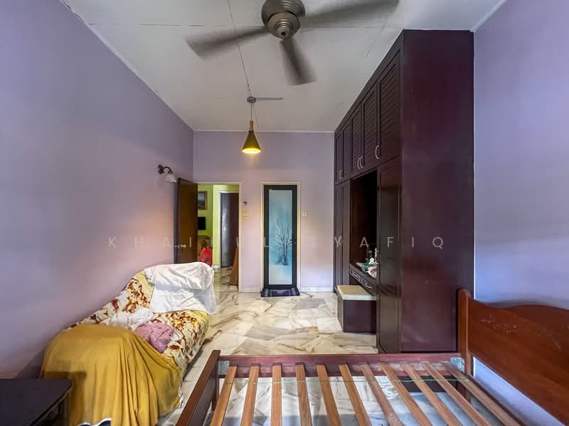 Rumah Teres 1 Tingkat untuk Disewa di Puncak Alam (Selangor) - Khairul Syafiq - Bedroom - PropertyGuru.com.my