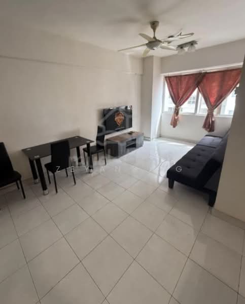 Servis Apartment untuk Dijual di Main Place Residence - Zeyang Ng - Living Room - PropertyGuru.com.my