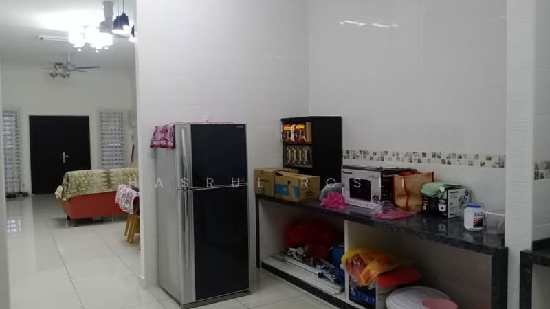 Semi-Detached House for Sale in Taman Rambai 3 (Kulim) - Hasrul Rosli - Kitchen - PropertyGuru.com.my