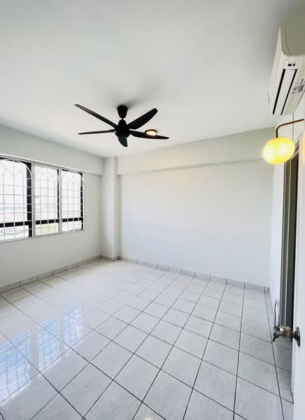 Pangsapuri untuk Dijual di Pangsapuri Villa Angkasa - Kiwi Nyew - PropertyGuru.com.my