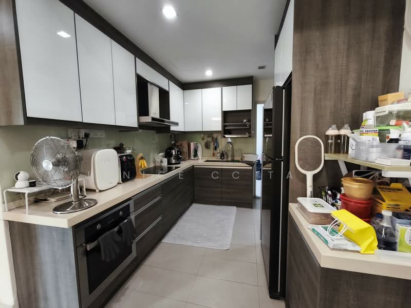 Condominium for Rent at Atmosfera Kondominium - Janice CC Tan - Kitchen - PropertyGuru.com.my