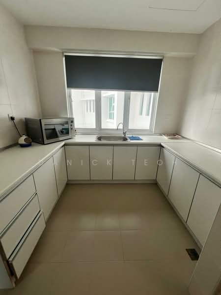 Kondominium untuk Disewa di Bayu Ferringhi Condominiums - Danick Teoh - Kitchen - PropertyGuru.com.my