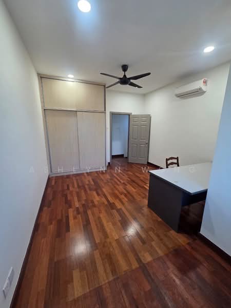 Rumah Teres 3 Tingkat untuk Disewa di Desa Parkcity (Kuala Lumpur) - Ashlynn Wong - Study - PropertyGuru.com.my
