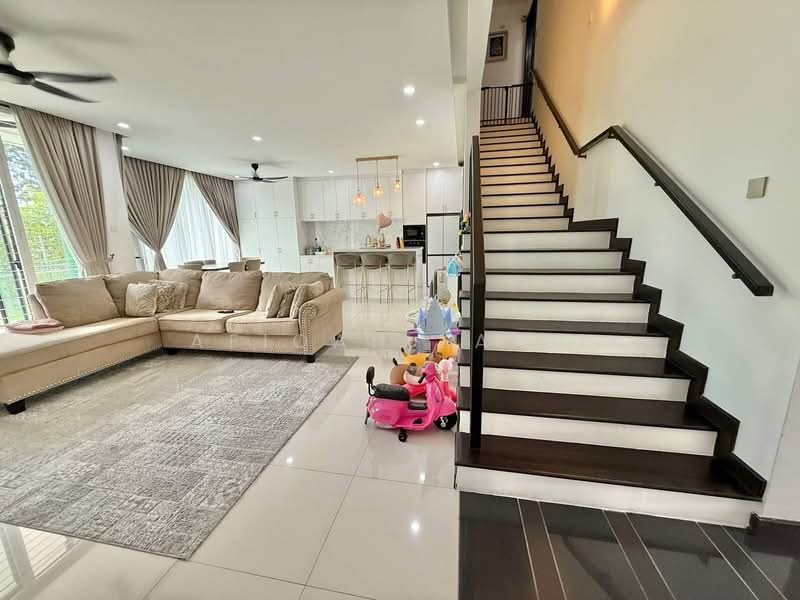 3-storey Terraced House for Sale in Denai Alam (Shah Alam) - Afiqah zaidi - PropertyGuru.com.my
