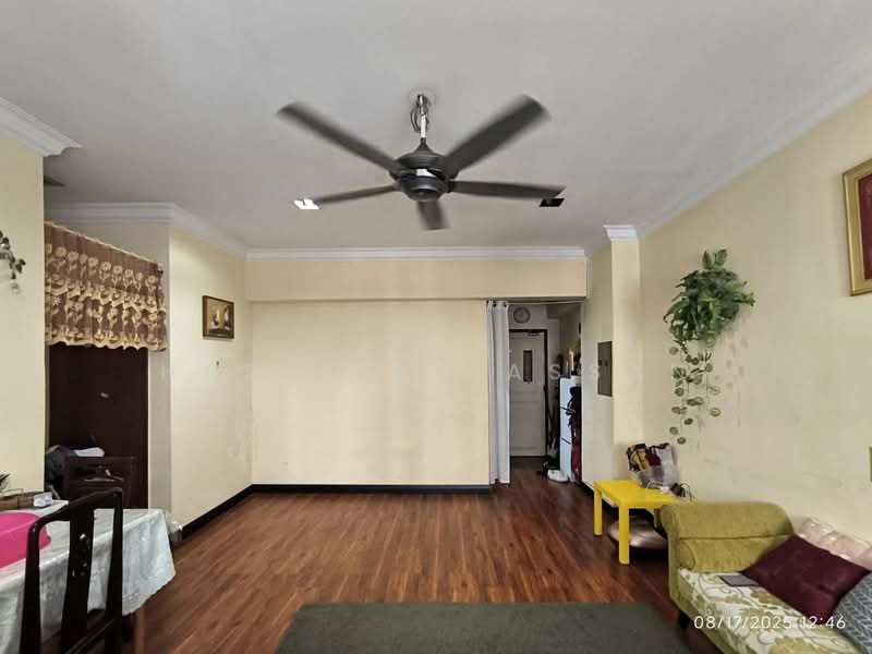 Apartment for Sale at Tasik Heights Apartment - Hasliza Hassan - Living Room - PropertyGuru.com.my