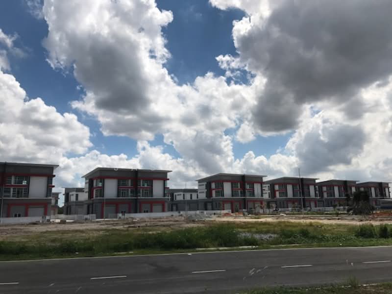 Semi-D Factory for Sale in Taman Perindustrian Puchong (Puchong) - Jason Gan - Exterior - PropertyGuru.com.my