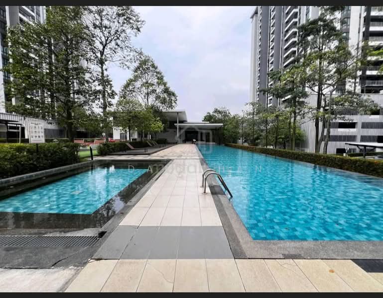 Kondominium untuk Disewa di Serin Residency - Adam Chan - Pool - PropertyGuru.com.my