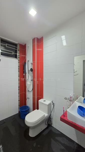 Rumah Teres 2 Tingkat untuk Dijual di Taman Pulai Hijauan (Skudai) - Melinda Ee - Bathroom - PropertyGuru.com.my