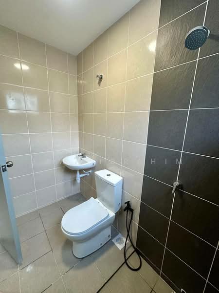 Townhouse for Rent in Sepang (Selangor) - Hawa Ibrahim - Bathroom - PropertyGuru.com.my