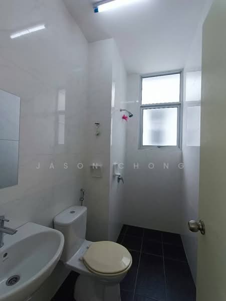 Rumah Bandar untuk Disewa di Balik Pulau (Penang) - Jason Chong - Bathroom - PropertyGuru.com.my