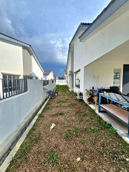 Rumah Berkembar untuk Dijual di Iringan Bayu (Seremban) - Fauzan bin Sahrom - PropertyGuru.com.my