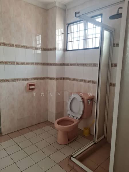 Rumah Teres untuk Dijual di Bukit Rahman Putra (Sungai Buloh) - Tony Low - PropertyGuru.com.my