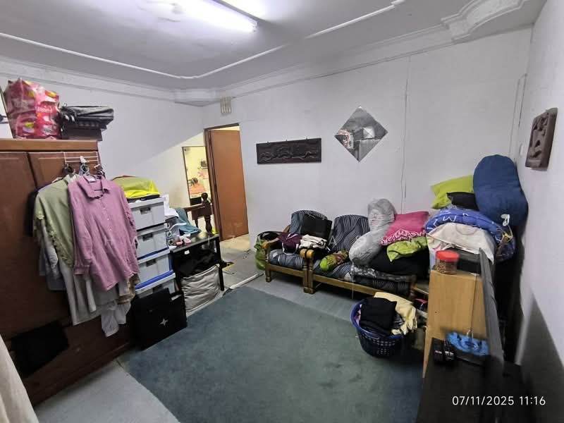 Rumah Teres 2 Tingkat untuk Dijual di Ampang (Selangor) - Hasliza Hassan - Living Room - PropertyGuru.com.my