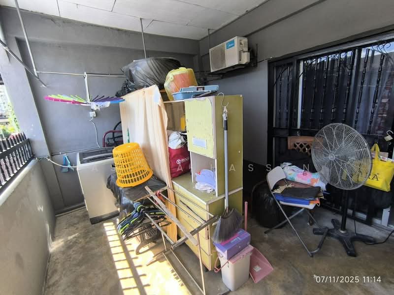 Rumah Teres 2 Tingkat untuk Dijual di Ampang (Selangor) - Hasliza Hassan - Balcony - PropertyGuru.com.my