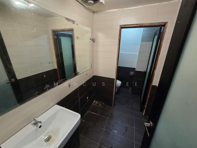 Rumah Teres 3.5 Tingkat untuk Dijual di Selayang (Selangor) - Marcus Lee - Bathroom - PropertyGuru.com.my