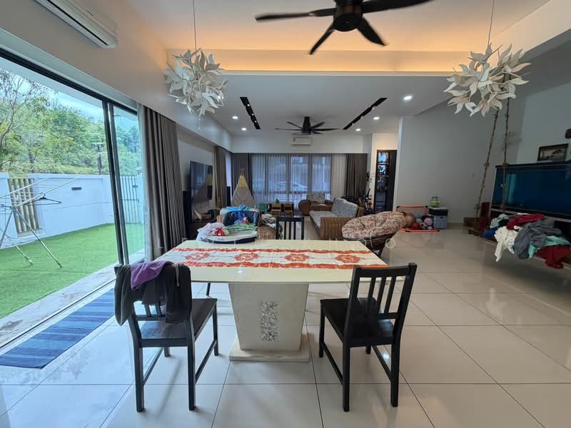 Rumah Berkembar untuk Dijual di Rawang (Selangor) - Levin Khoo - PropertyGuru.com.my