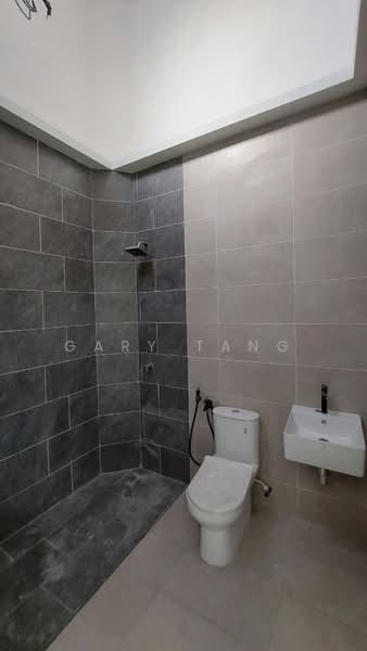 2-storey Terraced House for Sale in Taman Klebang Perdana (Chemor) - Gary Tang - Bathroom - PropertyGuru.com.my