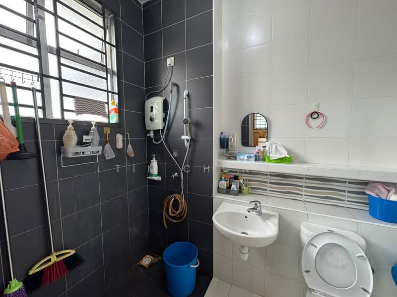 Rumah Teres 2 Tingkat untuk Dijual di Taman Setia Indah (Tebrau) - Tim Chong - PropertyGuru.com.my