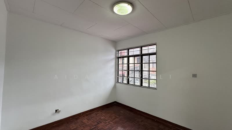 2-storey Terraced House for Sale in Taman Bukit Maluri (Kepong) - Aida Ghazali - Interior - PropertyGuru.com.my