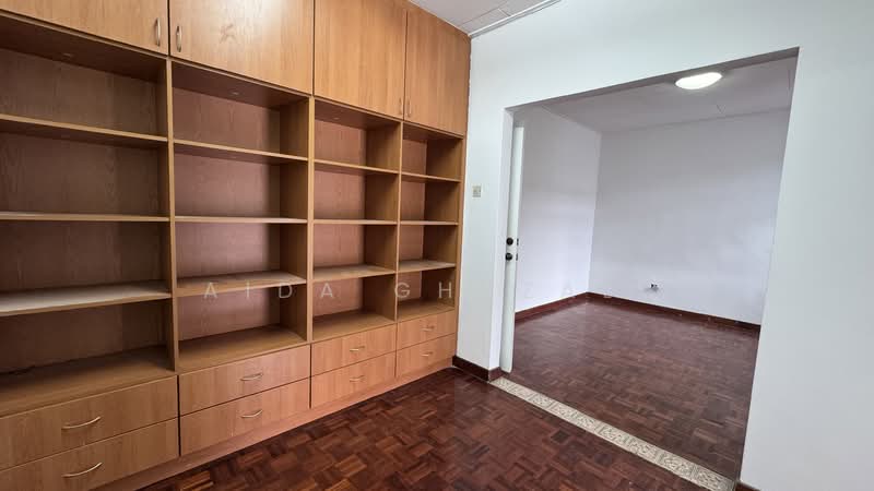 2-storey Terraced House for Sale in Taman Bukit Maluri (Kepong) - Aida Ghazali - Interior - PropertyGuru.com.my