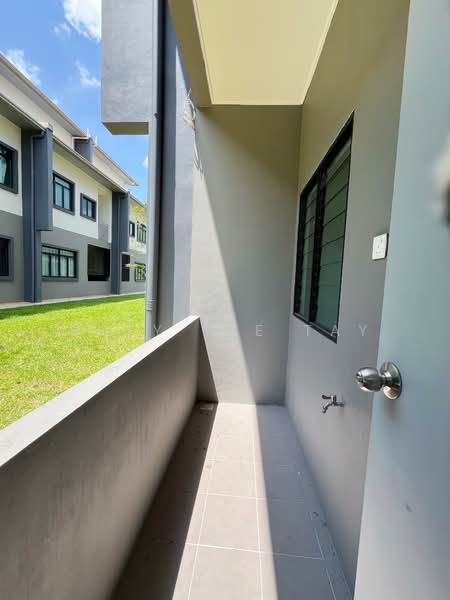 Townhouse for Sale in Batu Kawah New Township (Kuching) - Phey Tze Tay - PropertyGuru.com.my