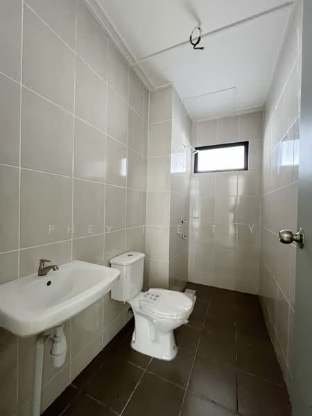 Townhouse for Sale in Batu Kawah New Township (Kuching) - Phey Tze Tay - PropertyGuru.com.my