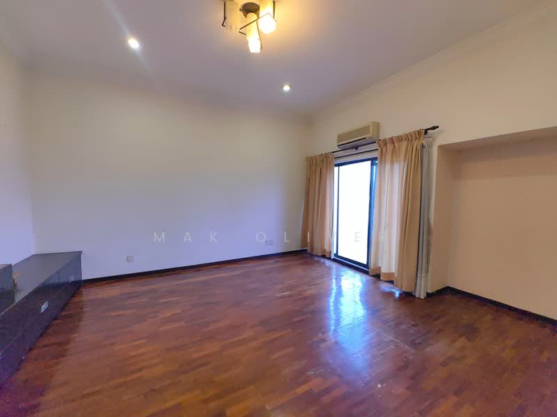 3-storey Terraced House for Sale in Taman Esplanad (Bukit Jalil) - Mak Oliver - Living Room - PropertyGuru.com.my