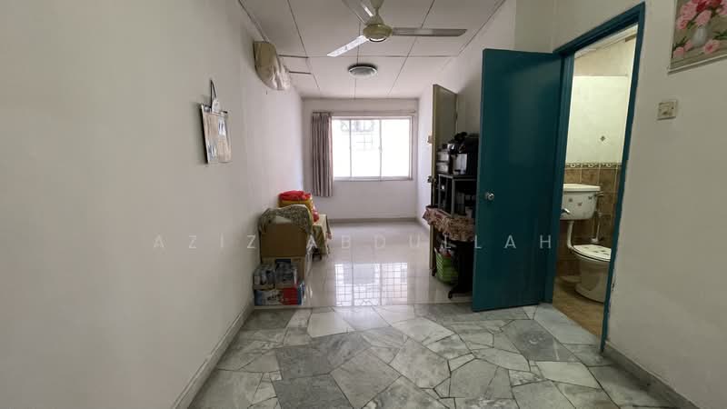 2-storey Terraced House for Sale in Usj 16 (Subang Jaya) - Aziz Abdullah - PropertyGuru.com.my