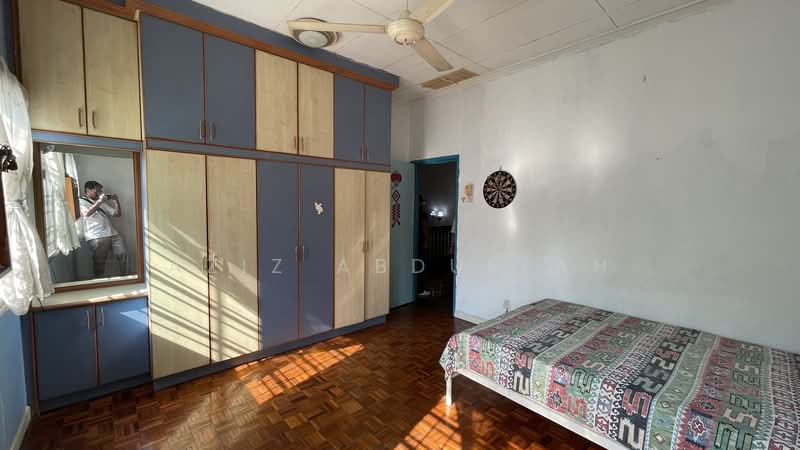 2-storey Terraced House for Sale in Usj 16 (Subang Jaya) - Aziz Abdullah - PropertyGuru.com.my