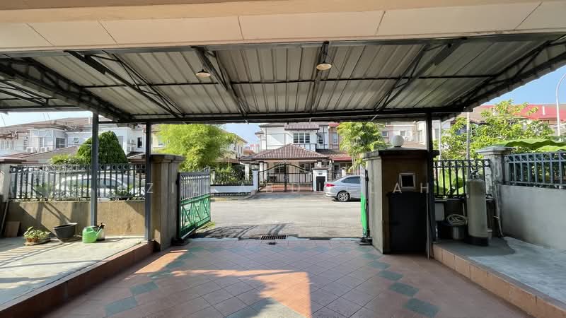 2-storey Terraced House for Sale in Usj 16 (Subang Jaya) - Aziz Abdullah - PropertyGuru.com.my