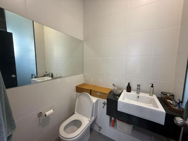 Cluster House for Sale in Eco Botanic (Iskandar Puteri (Nusajaya)) - NG ZEN XI - Bathroom - PropertyGuru.com.my