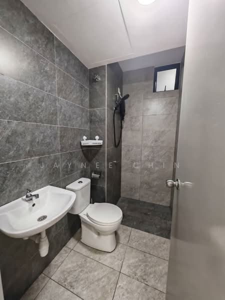 Service Residence for Rent at Traders Park - Jaynee Chin - Bathroom - PropertyGuru.com.my