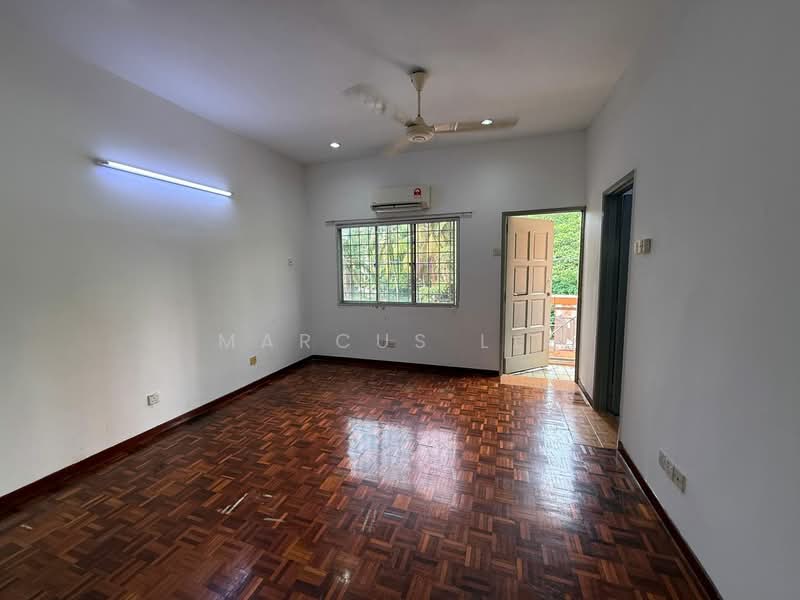 2-storey Terraced House for Rent in Taman Bukit Idaman (Selayang) - Marcus Lee - Living Room - PropertyGuru.com.my