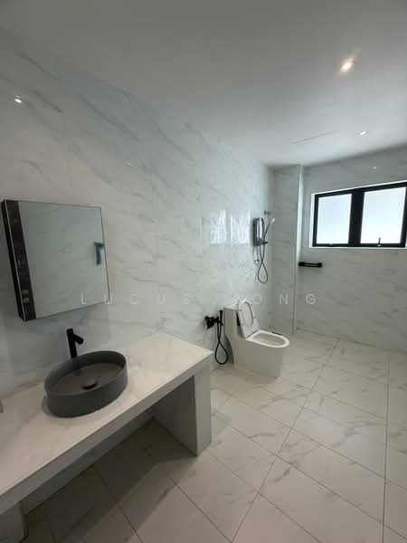 Rumah Banglo untuk Disewa di Ampang (Kuala Lumpur) - Lucus Yong - Bathroom - PropertyGuru.com.my