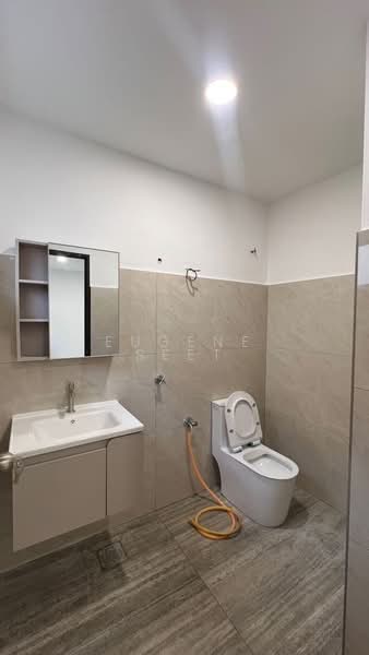 Rumah Teres untuk Dijual di Bandar Mahkota Cheras (Cheras) - Eugene Seet - Bathroom - PropertyGuru.com.my