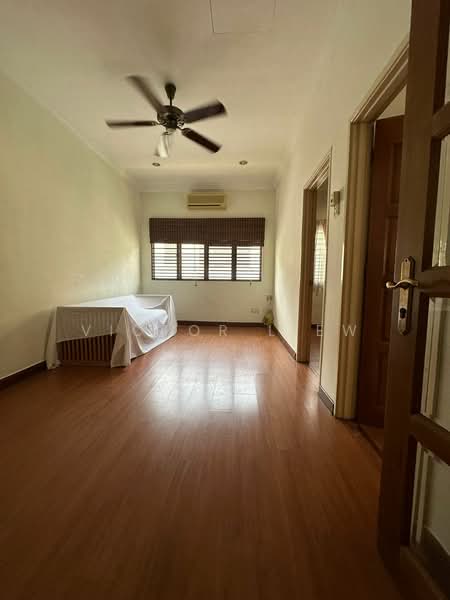 2-storey Terraced House for Sale in Bandar Utama 12 (Bandar Utama) - Victor Liew - Living Room - PropertyGuru.com.my