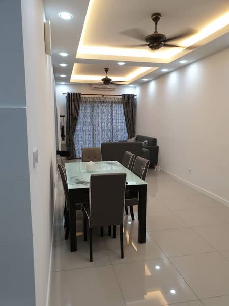 Condominium for Rent at The Greens @ Subang West - Yu Zu En - Dining Room - PropertyGuru.com.my
