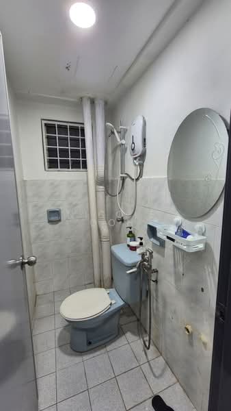 Kondominium untuk Disewa di Menara KLH - Nicole Goh - Bathroom - PropertyGuru.com.my