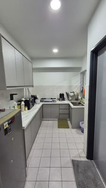 Kondominium untuk Disewa di Menara KLH - Nicole Goh - Kitchen - PropertyGuru.com.my