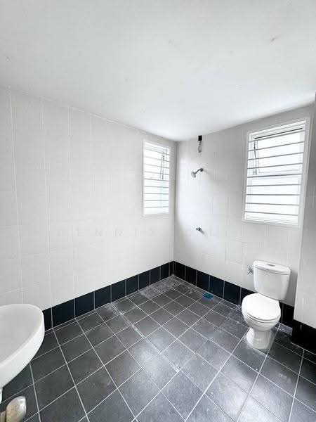 Semi-Detached House for Sale in Kajang 2 (Kajang) - Dennix Chin - Bathroom - PropertyGuru.com.my