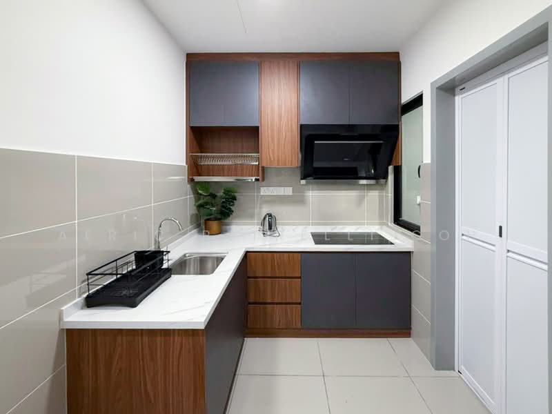 Servis Apartment untuk Disewa di Utropolis Urbano - Aeric Petrelli Goh - Kitchen - PropertyGuru.com.my