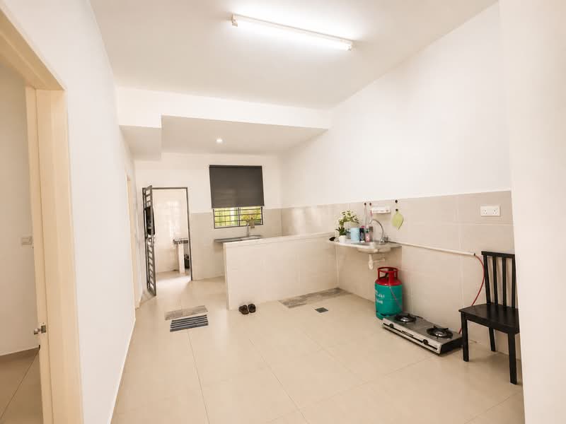 2-storey Terraced House for Sale in Bandar Sri Sendayan (Negeri Sembilan) - Ong Jia Hui - Kitchen - PropertyGuru.com.my