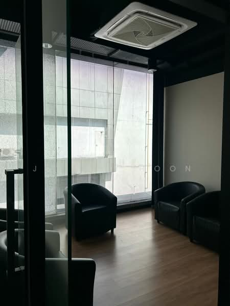 Office for Rent in Seksyen 51 (Petaling Jaya) - Jeffrey Hoon - Interior - PropertyGuru.com.my