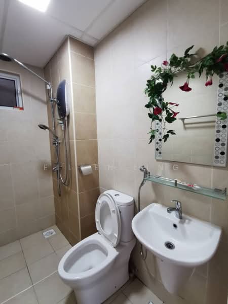 Servis Apartment untuk Disewa di Pangsapuri Tanah Emas (Golden Sands) - Eileen Ling - Bathroom - PropertyGuru.com.my